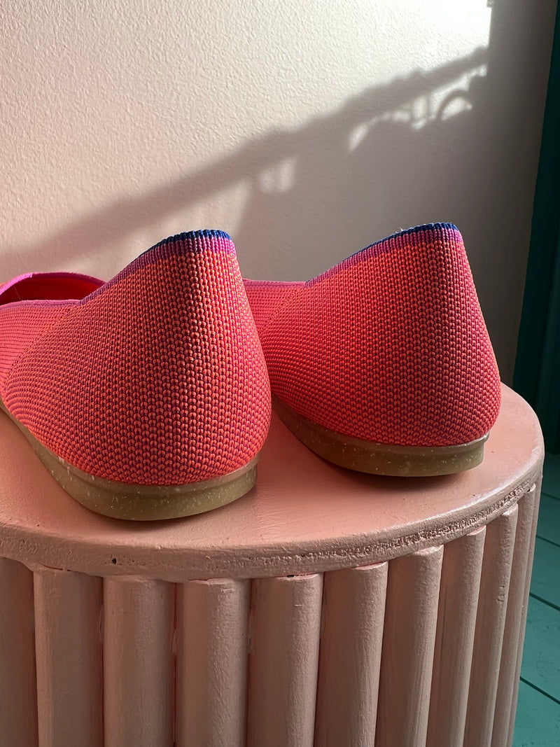ROTHY’S Tropical Pink The Flat Round Toe New in Box Shoes 6.5