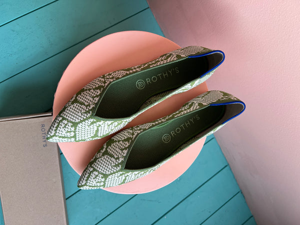 ROTHY’S The Point Flats in Meadow Green New 10.5