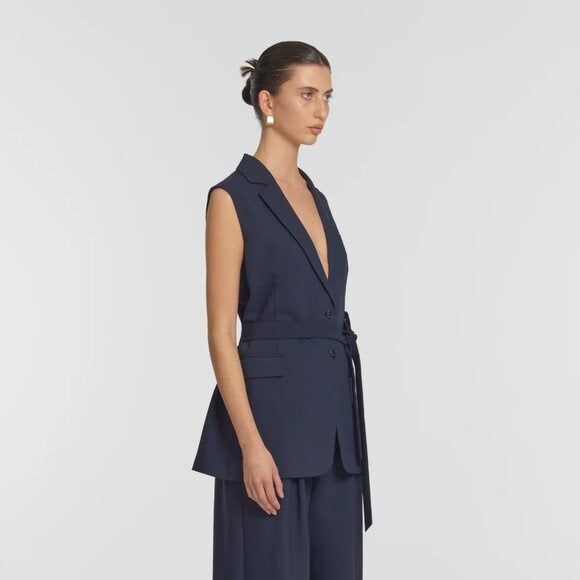 435. VIKTORIA & WOODS Repertoire Navy Blue Sleeveless Blazer $403 NWT Sz 1 US 4