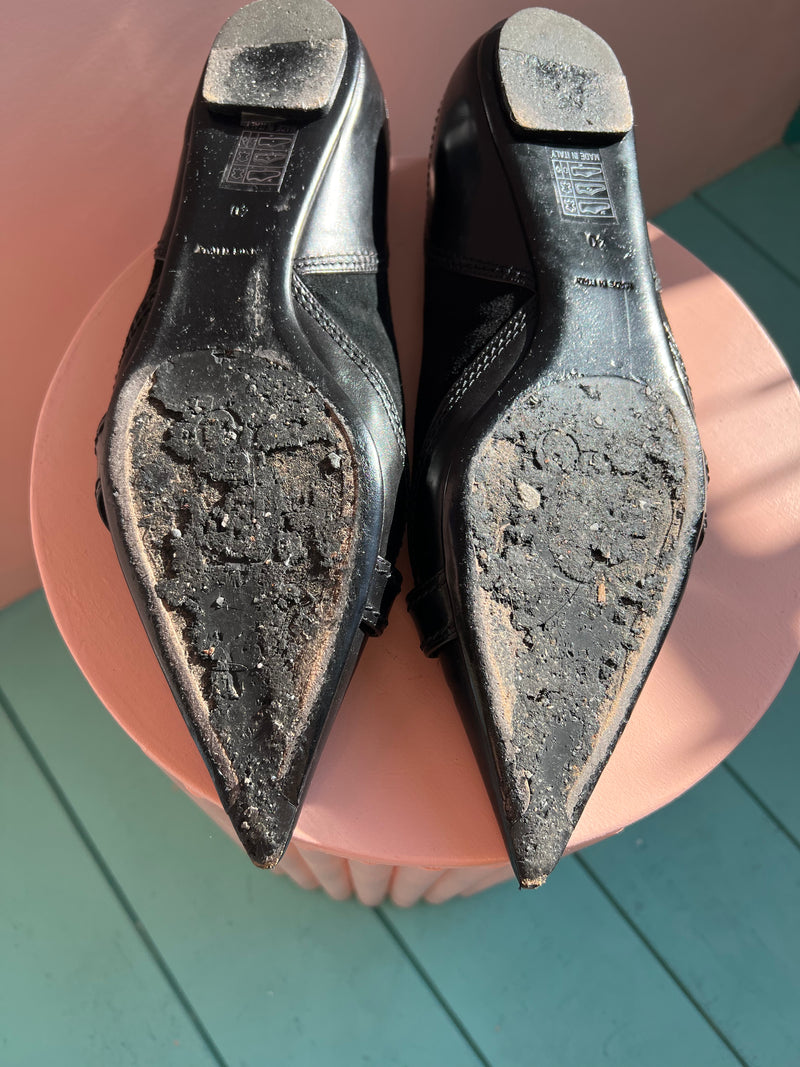 DIOR Leather Signature D Pointed Toe Ballet Flats in Black Size 40