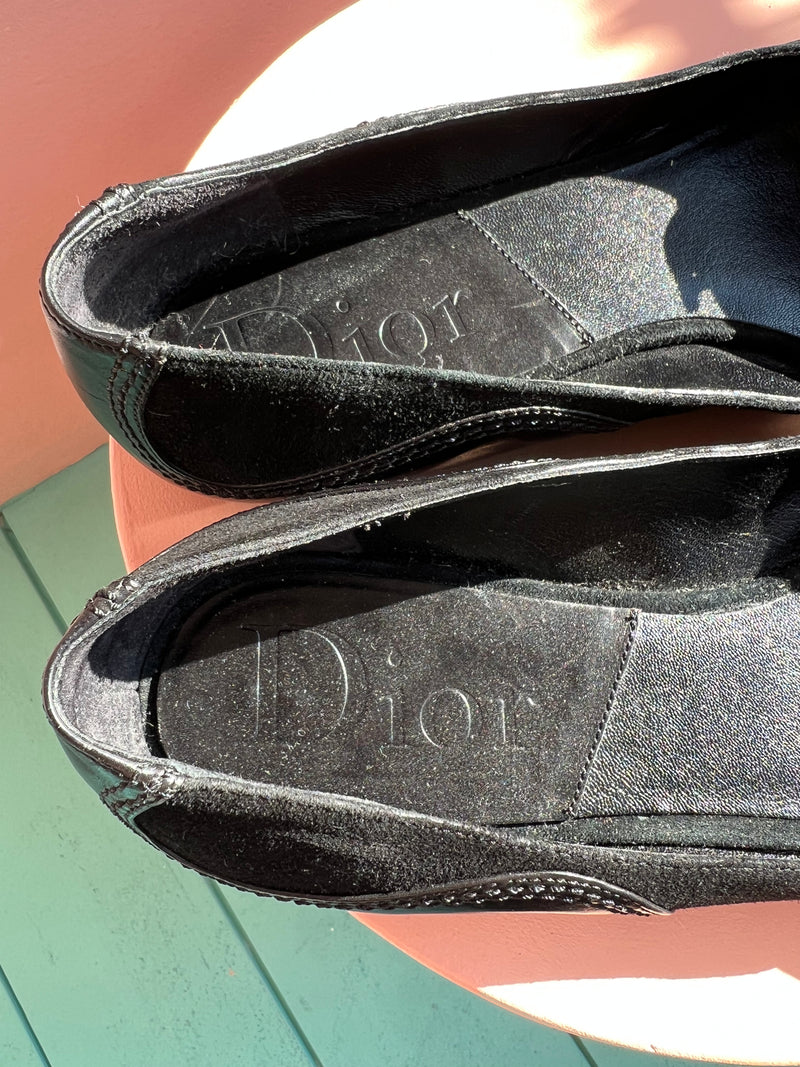 DIOR Leather Signature D Pointed Toe Ballet Flats in Black Size 40