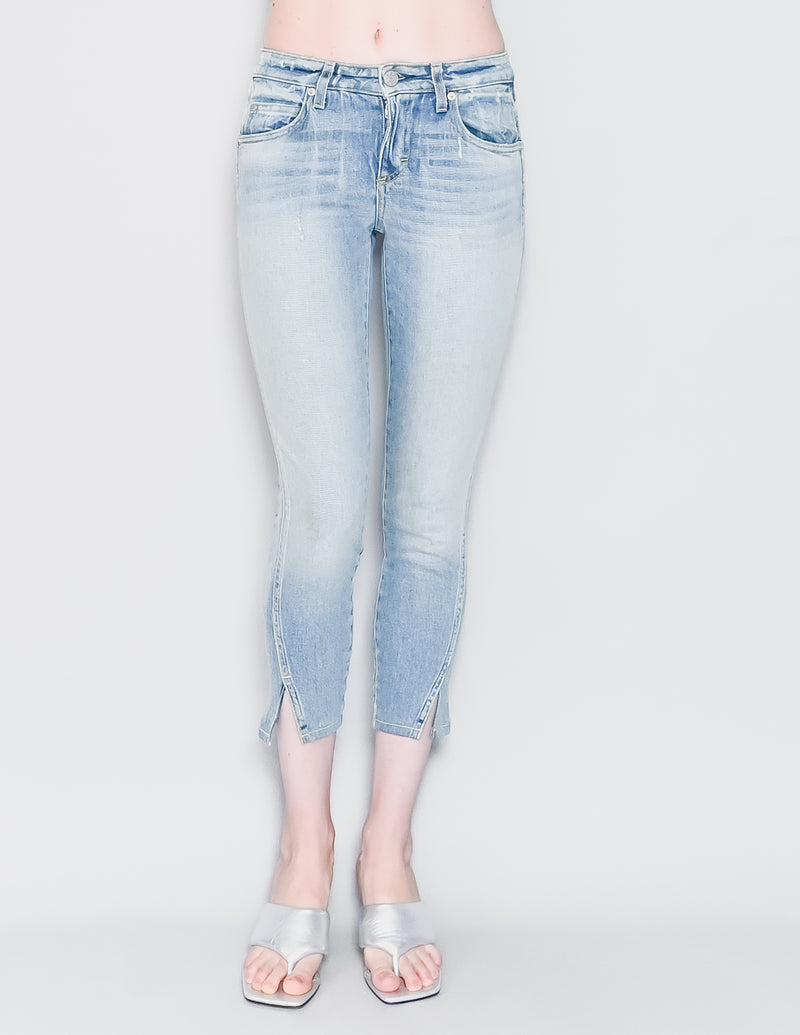 AMO Twist Skinny Crop Jeans in Sweet Cheeks (26)