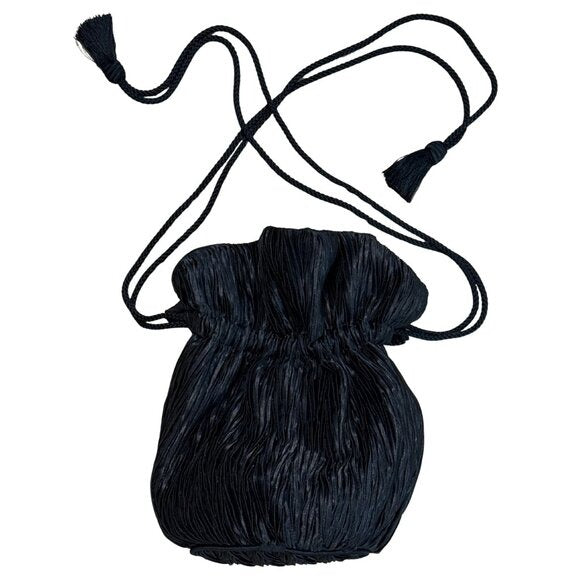 581. REFORMATION Aphrodite Black Plisse Satin Pleated Pouch Bag Evening $228 EUC