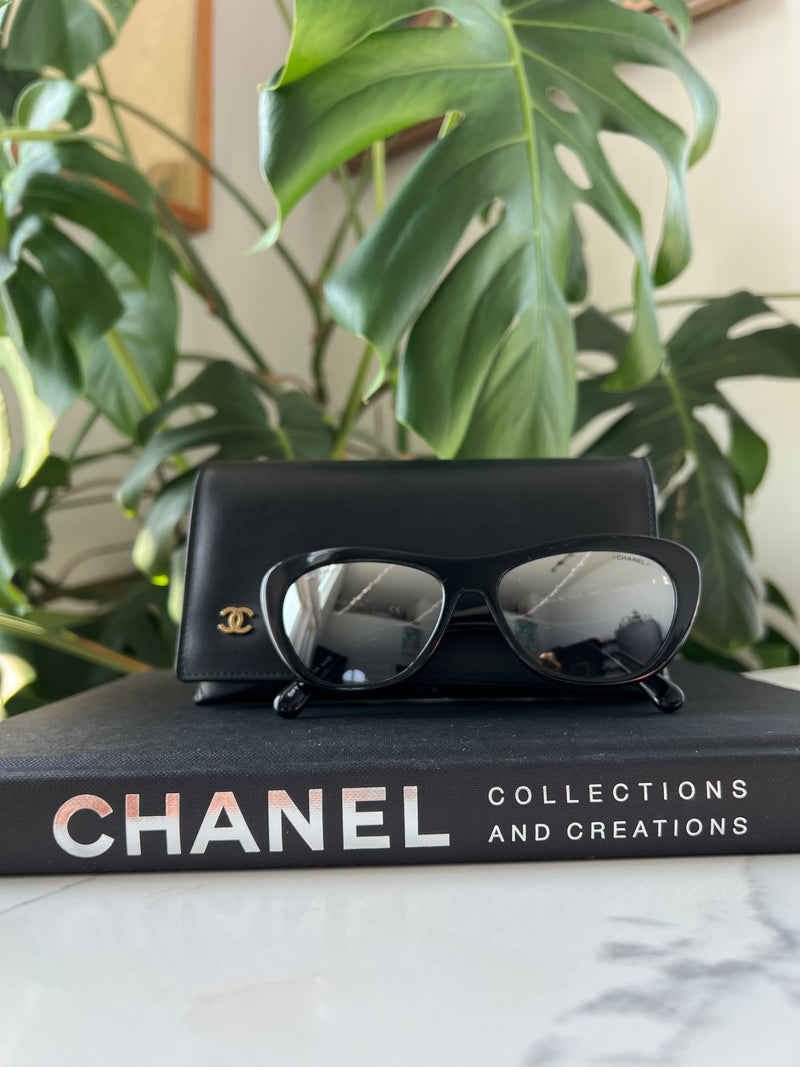 Authentic Chanel Sunglasses Black Gold Mirror Butterfly Model 