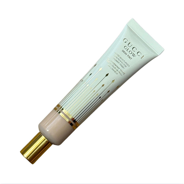 GUCCI Glow Skin Tint FAIR 15 $60 NWOB