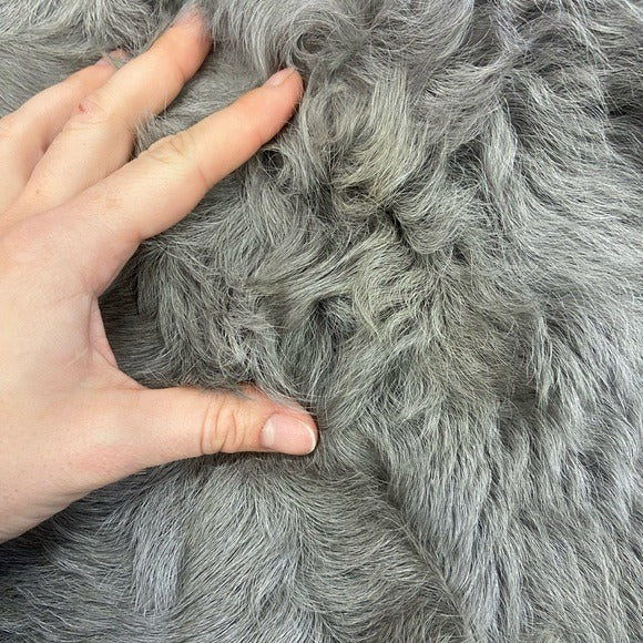 440. VINTAGE 1970s Gray Genuine Sheepskin Fur Jacket Small