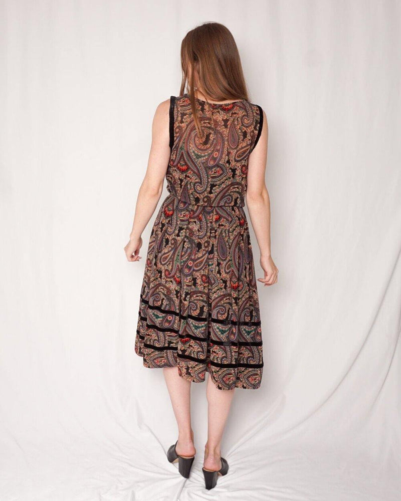 Albert Nipon Vintage Paisley Midi Dress (size 6) - Fashion Without Trashin