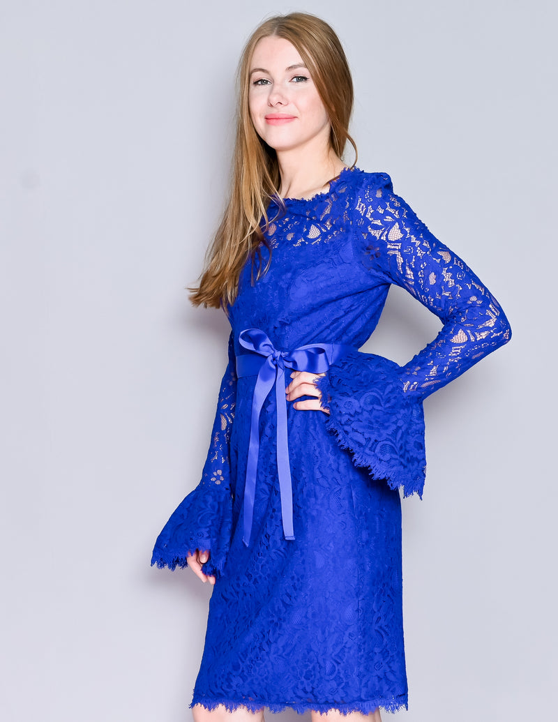 SHANI Blue Lace Bell-Sleeve Dress (4)