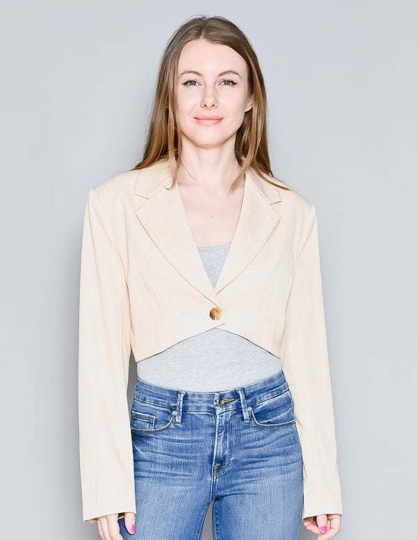 L'ACADEMIE Crop Dallas Cream Blazer NWT (S)