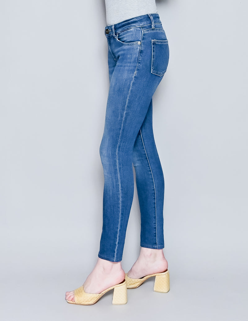 DL1961 Florence Instasculpt Skinny Jeans in Pacific (25)