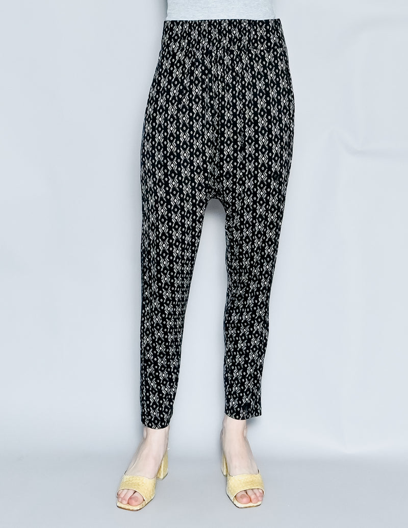 ALPHAMOMENT Black Printed Harem Pants (S)