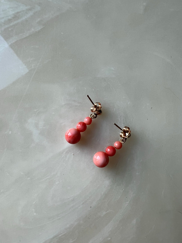 Vintage 14K Yellow Gold Coral 3 Bead Drop Earrings