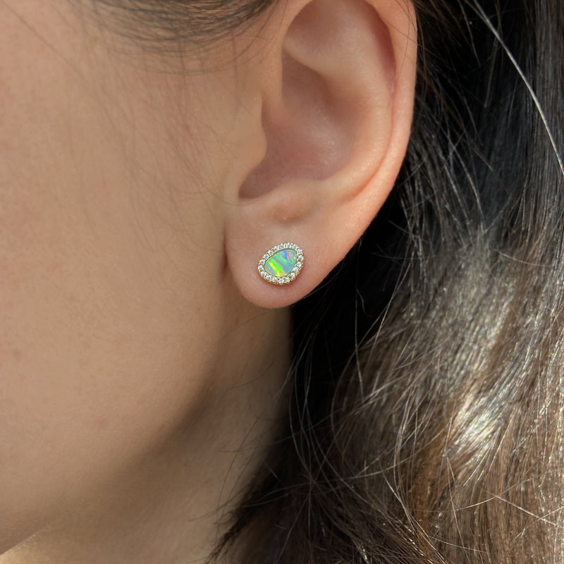 OPAL PEBBLE STUDS