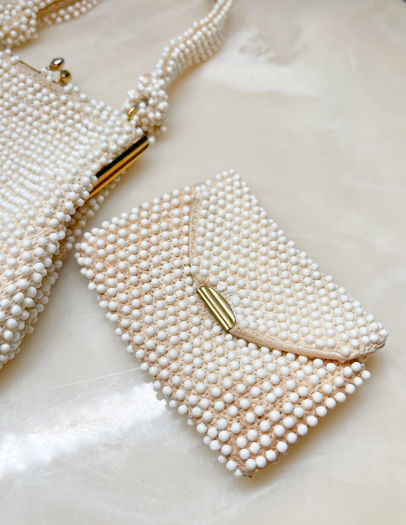 Vintage 1950s Fully Beaded White Gold Clasp Bag