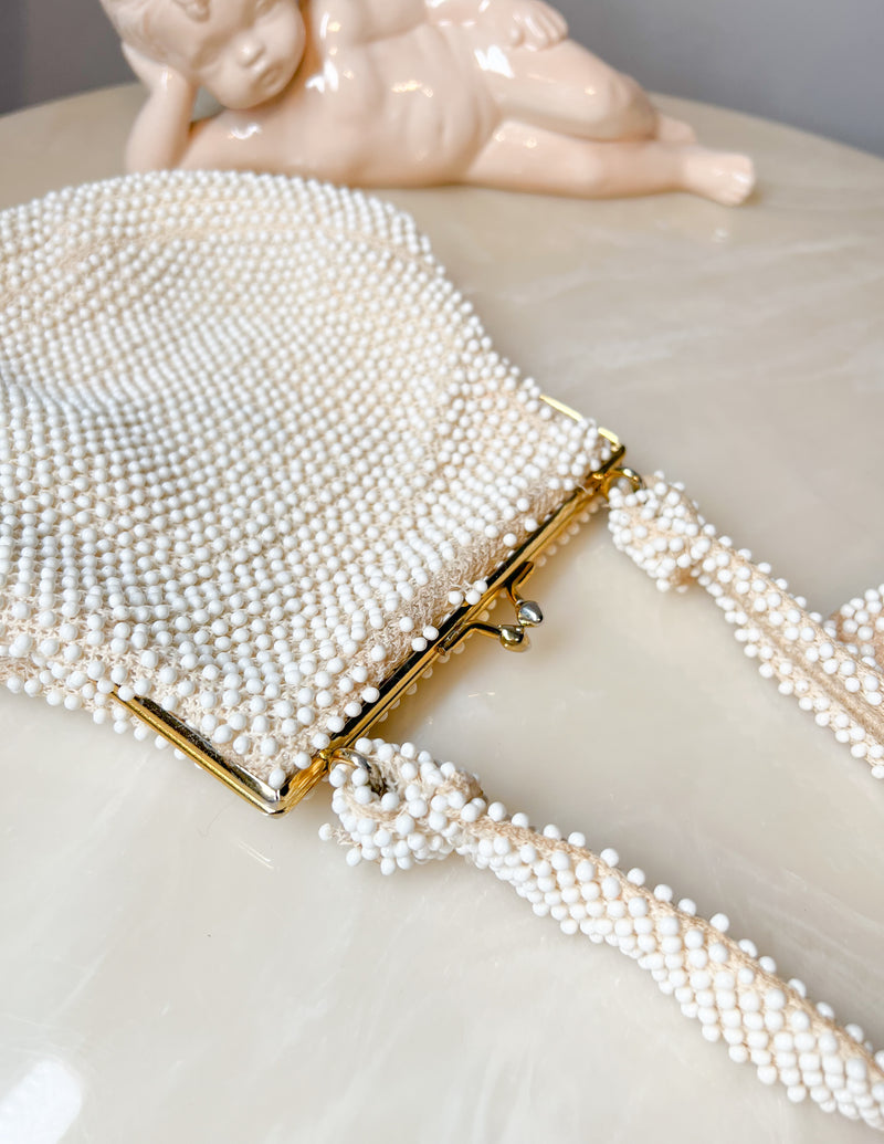 Vintage 1950s Fully Beaded White Gold Clasp Bag