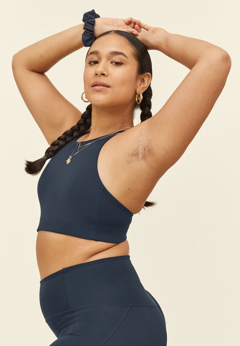 GIRLFRIEND COLLECTIVE Topanga Halter Bra in Midnight
