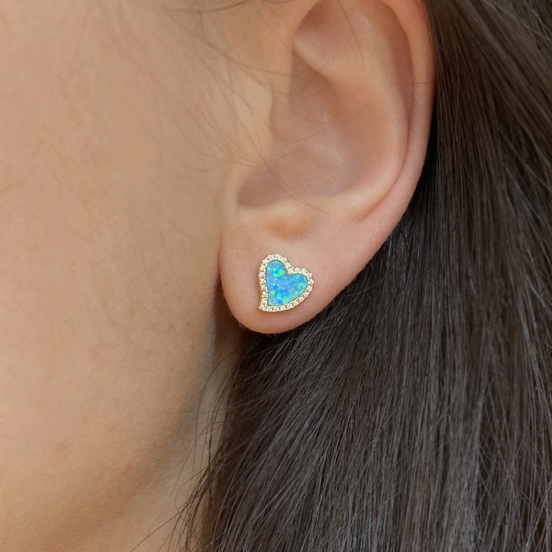 AMORE HEART STUD EARRINGS - PINK OPAL