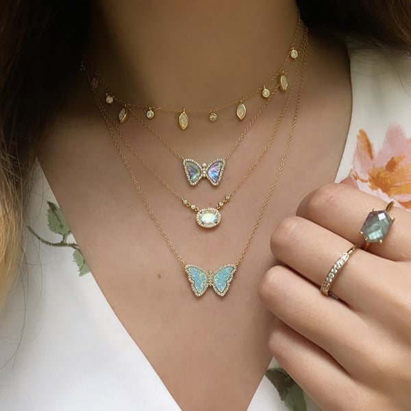 OPAL BUTTERFLY NECKLACE WITH CRYSTALS - Light Green